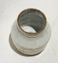 Load image into Gallery viewer, Marguerite Pot