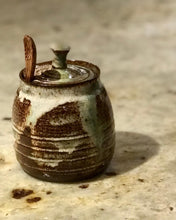 Load image into Gallery viewer, Pistachio Honey Pot