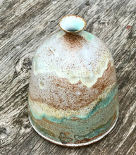 Load image into Gallery viewer, Pistachio Vase