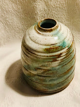 Load image into Gallery viewer, Pistachio Bottle