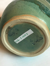 Load image into Gallery viewer, Seagreen Jug