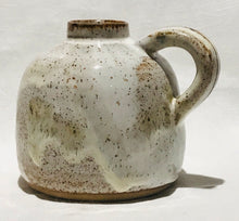 Load image into Gallery viewer, Marguerite Flagon