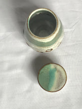 Load image into Gallery viewer, Pistachio  Garlic Jar