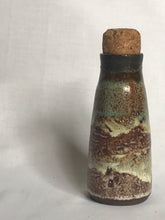 Load image into Gallery viewer, Pistachio Bottle