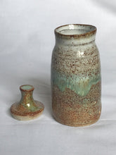 Load image into Gallery viewer, Pistachio  Small Storage Jar.