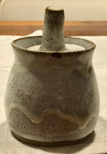 Load image into Gallery viewer, Marguerite Honey Jar
