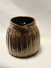 Load image into Gallery viewer, Marguerite Dinky Jug