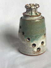 Load image into Gallery viewer, Pistachio  GarlicJar