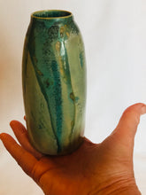 Load image into Gallery viewer, Sea Green Vase