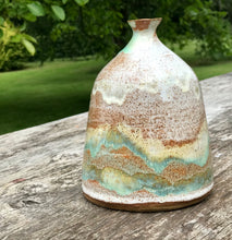 Load image into Gallery viewer, Pistachio Vase