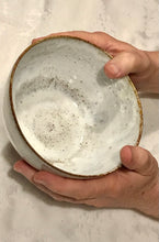 Load image into Gallery viewer, Marguerite Medium Bowl