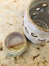 Load image into Gallery viewer, Marguerite Garlic Jar 2