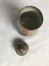 Load image into Gallery viewer, Pistachio Jar