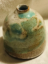 Load image into Gallery viewer, Pistachio Bottle