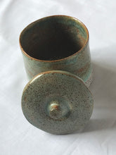 Load image into Gallery viewer, Pistachio Storage Jar.