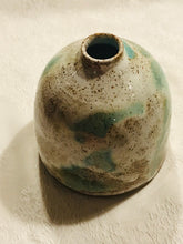 Load image into Gallery viewer, Pistachio Bottle