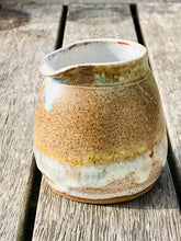 Load image into Gallery viewer, Pistachio Jug 2