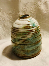 Load image into Gallery viewer, Pistachio Bottle