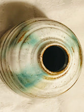 Load image into Gallery viewer, Pistachio Bottle