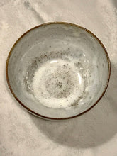 Load image into Gallery viewer, Marguerite Medium Bowl
