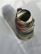 Load image into Gallery viewer, Grafitti Jug