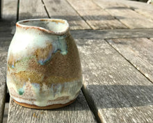 Load image into Gallery viewer, Pistachio Jug 2