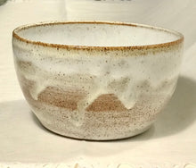 Load image into Gallery viewer, Marguerite Bowl