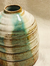 Load image into Gallery viewer, Pistachio Bottle