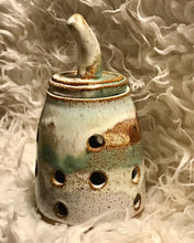 Load image into Gallery viewer, Pistachio Garlic Jar