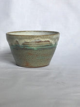 Load image into Gallery viewer, Pistachio Bowl.