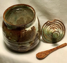 Load image into Gallery viewer, Pistachio Honey Pot