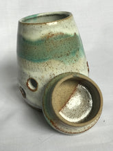 Load image into Gallery viewer, Pistachio  Garlic Jar