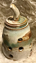Load image into Gallery viewer, Pistachio Garlic Jar