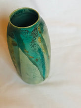 Load image into Gallery viewer, Sea Green Vase
